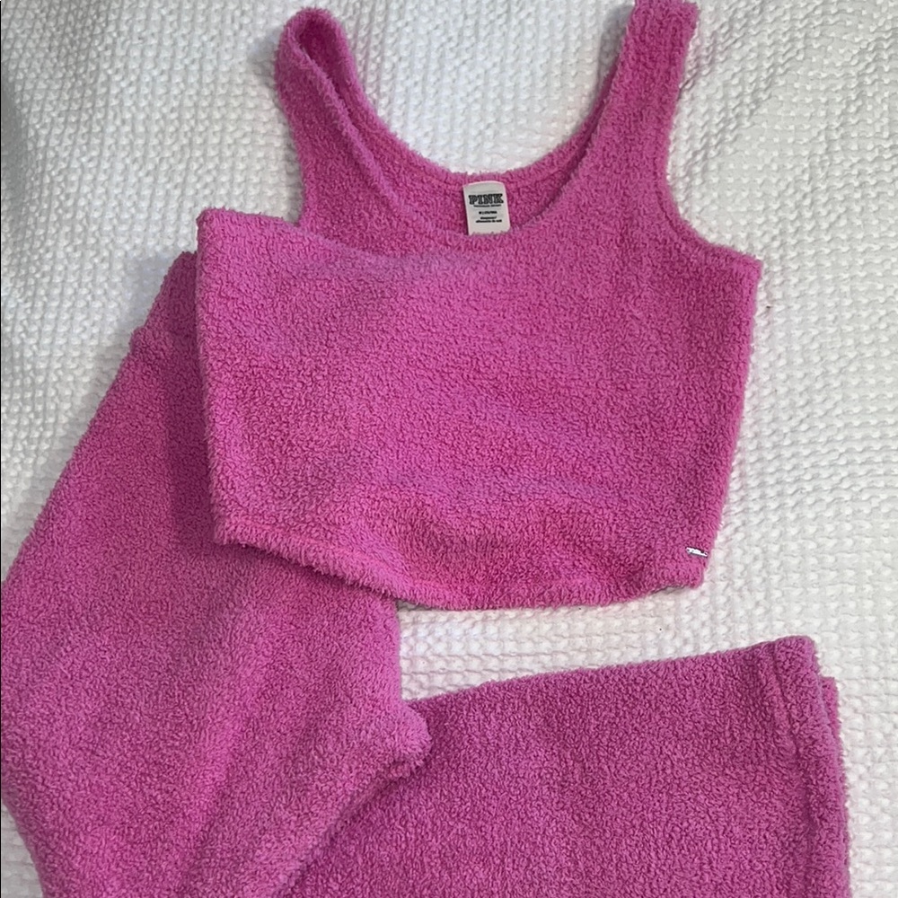 PINK Victoria's Secret Fuzzy Pink Pajama Set
